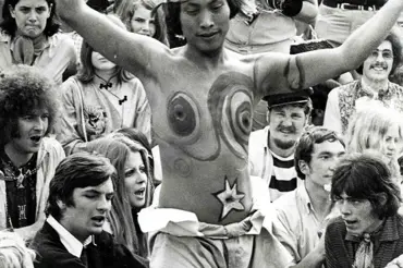 Hnutí hippies vzniklo před 45 lety