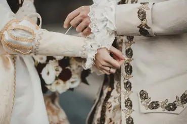 Trapné královské svatby ve středověku: Obzvláště ponižující byla svatební noc