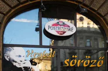 Víte, kde je v Budapešti hospoda Bohumila Hrabala? Zajdete tam, když dostanete chuť na české pivo