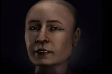 Vědci zrekonstruovali tvář mumie mladé Egypťanky. Byla by krásná, kdyby neměla obří předkus