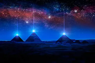 Nad pyramidami po celém světě se objevují podezřelé úkazy. NASA podala jasné vysvětlení