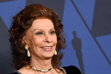 Sophia Loren (86) je stále nádherná žena a po letech natočila nový film