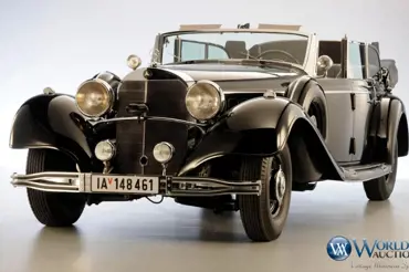 Do prodeje jde Mercedes, kterým jezdil Adolf Hitler. Svezl se v něm i Mussolini