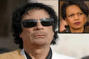 Nenaplněná láska diktátora Kaddáfího: Americká ministryně odmítla trapné dvoření