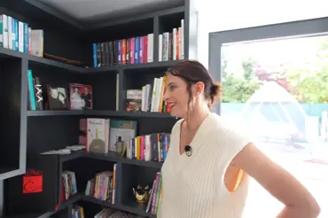 Knihovna Ivy Frühlingové: Vlastě ukázala, jaké knihy v jejím domě nesmí chybět