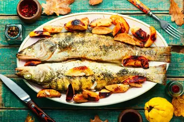 Rybí hostina: Vyzkoušejte kapří hranolky, krokety nebo koláč