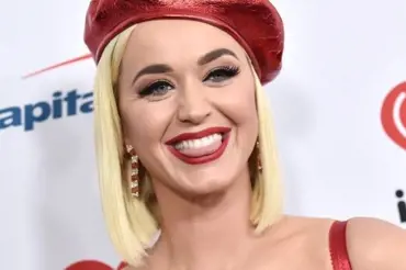 Katy Perry (35): Přiznává své nedokonalosti, přesto je úspěšná po celém světě