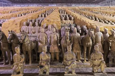 Vědci našli zprávu o hrobce prvního čínského císaře. Je tak strašná, že se děsí do ní vstoupit