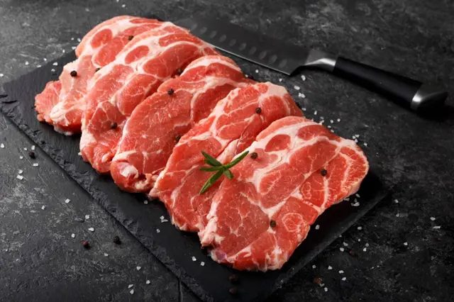 Jak změkčit maso pomocí jedlé sody? Trik, který často využijete