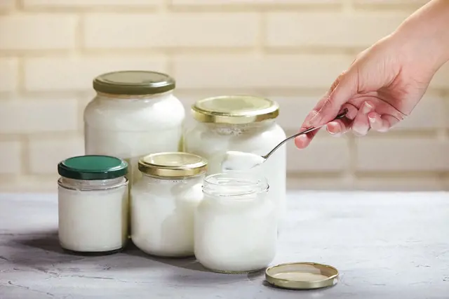 Jak udělat jogurt: Ten jednoduchý domácí je zázrak na zažívání a zdraví střev