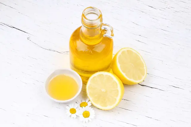 Tekuté zlato: Dejte si každé ráno lžičku olivového oleje s citronem