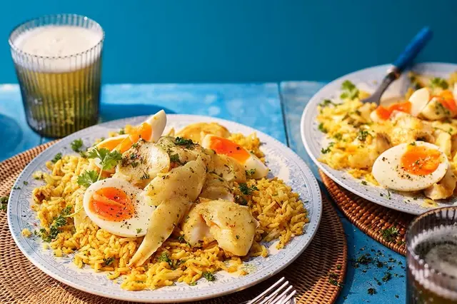 Kedgeree: Koloniální klasika, kterou milovala i královna Viktorie a dnes září v moderním pojetí