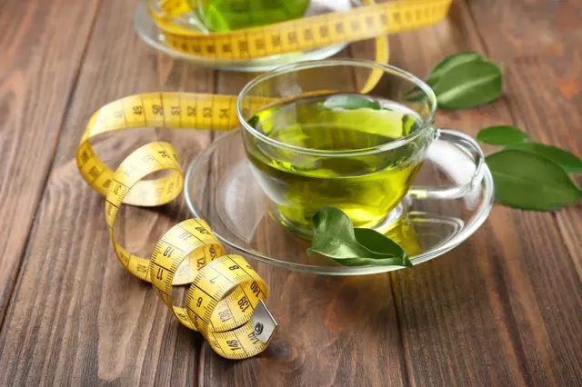 4 běžné čaje, které zrychlují metabolismus a pomůžou s hubnutím i po padesátce