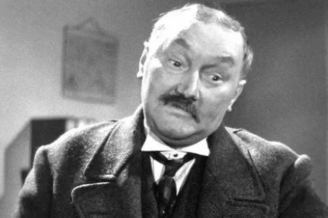 Václav Trégl ve své klasické podobě – tady je to rozvádějící se pan Rabas v Ducháček to zařídí. Bylo mu 36 let.