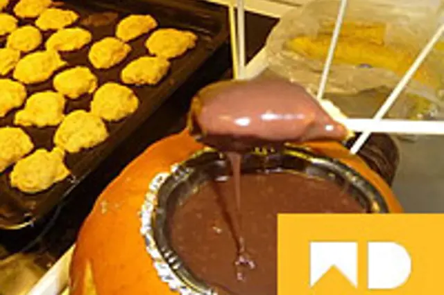 Halloweenské fondue, Halloweenské pavučiny a kočičí lucerny