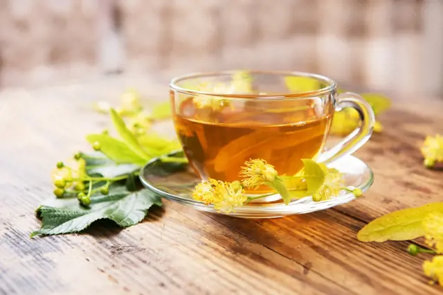 Čaj z lipového květu. Budete-li jej pít každý den, stane se pět úžasných věcí