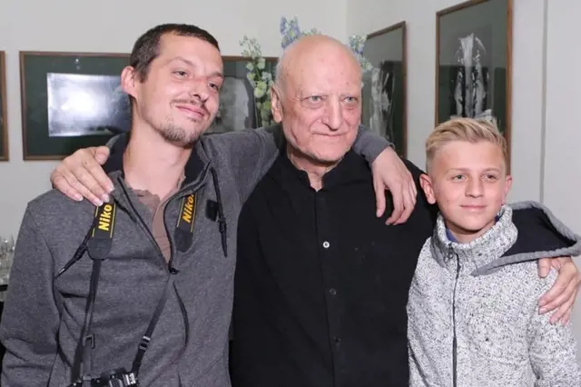 Dalibor, Bořek a Artur. Chybí už jen Milan, který pracuje v Číně jako architekt