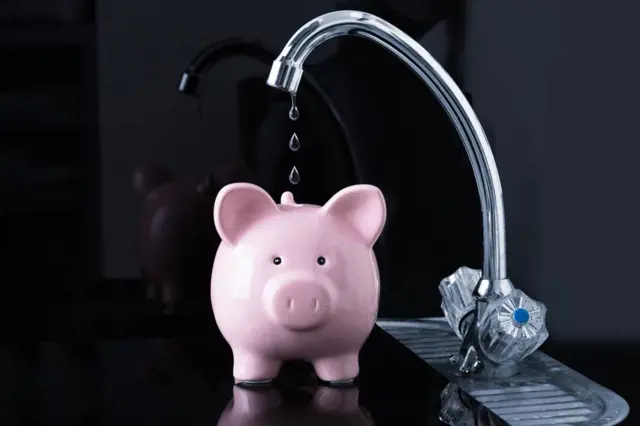 10 tipů, jak v domácnosti šetřit vodu, a tudíž i peníze