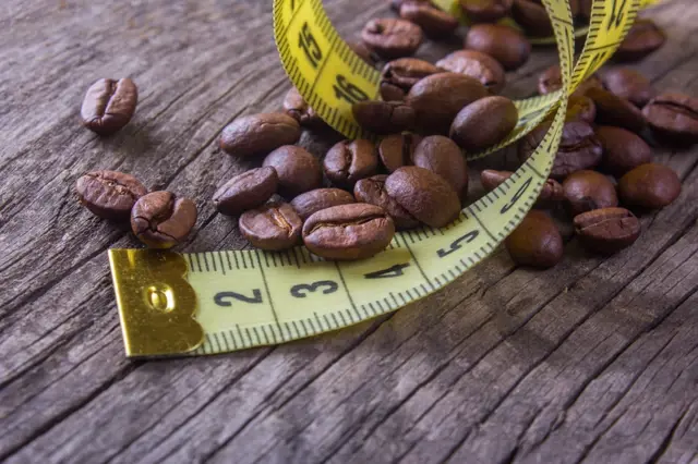 Pomáhá káva při hubnutí, nebo naopak škodí?