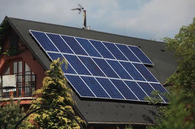 Soběstačnost ostrovního systému zajistí elektrocentrála. Ideálním palivem je kapalný propan