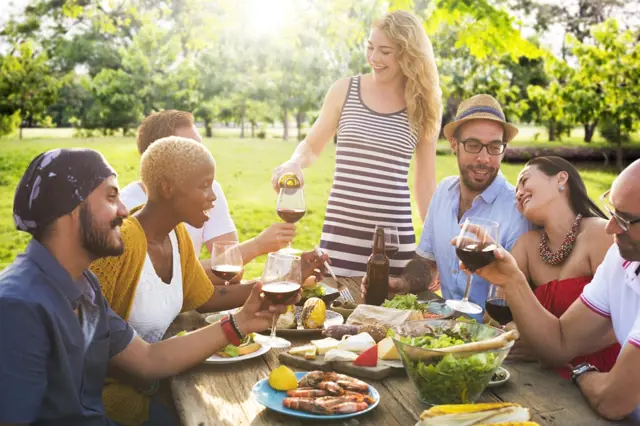 Letní inspirace nejen k obědu: Svěží, zdravá a jednoduchá 