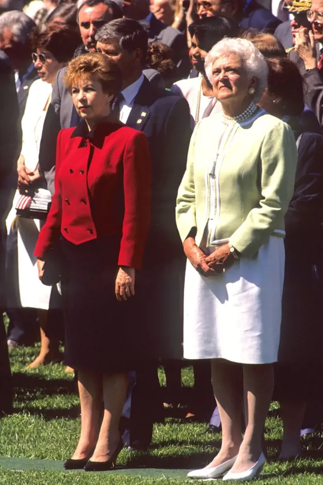 Raisa Gorbačovová s Barbarou Bushovou