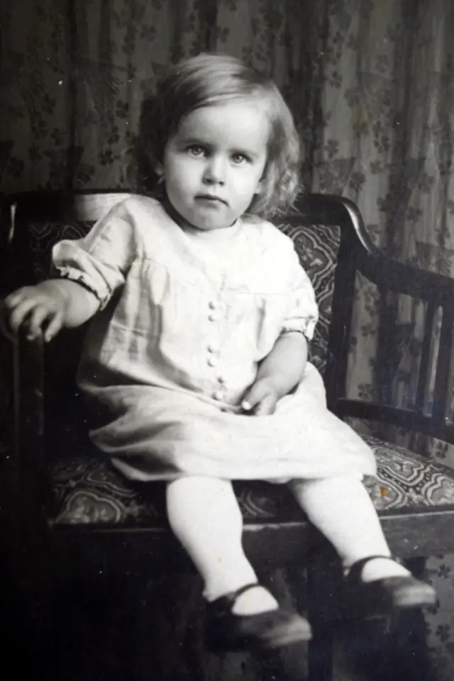 Marie Antošová dvouletá