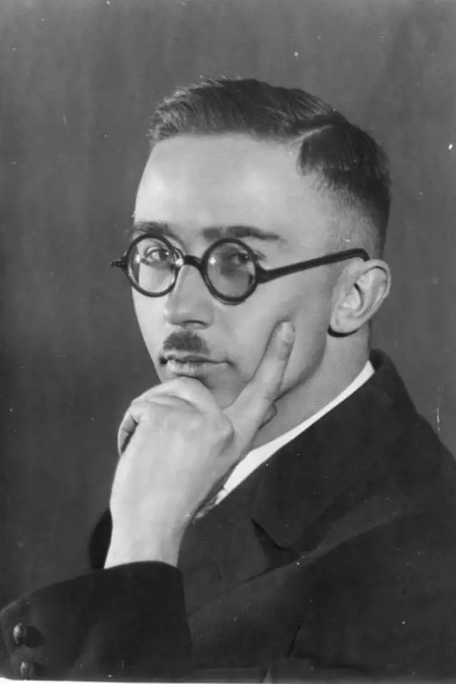 Heinrich Himmler na fotografii z roku 1929