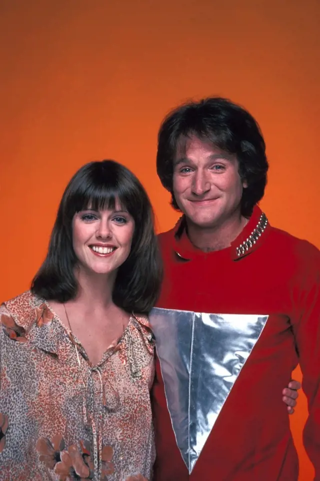 Komediální seriál Mork  & Mindy (1978) odstartoval jeho kariéru. 