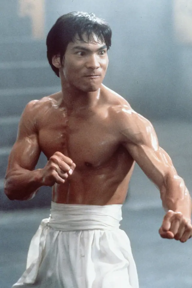 V životopisném filmu Dračí život Bruce Lee (1993) hrál hlavní roli Jason Scott Lee.  