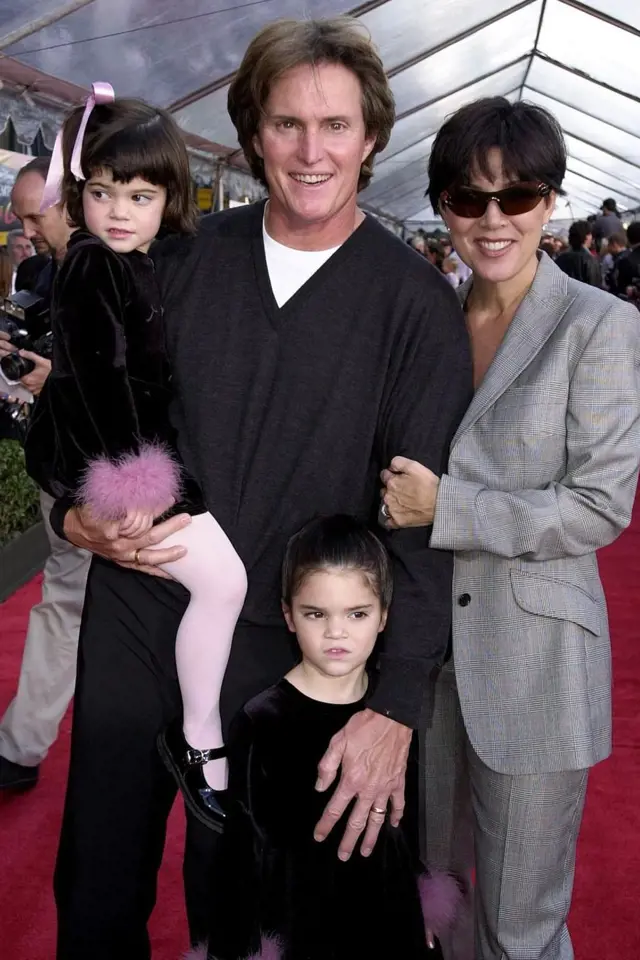 Bruce Jenner se ženou Kris a dětmi Kylie a Kendalle