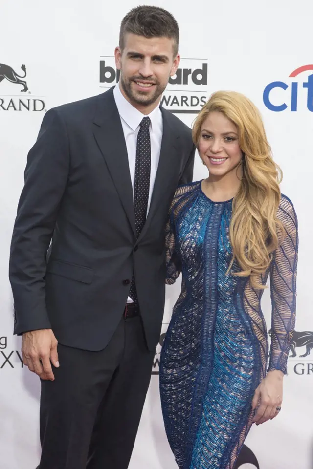 Shakira má s fotbalistou Geradem Piquéem dva syny i bez svatby.