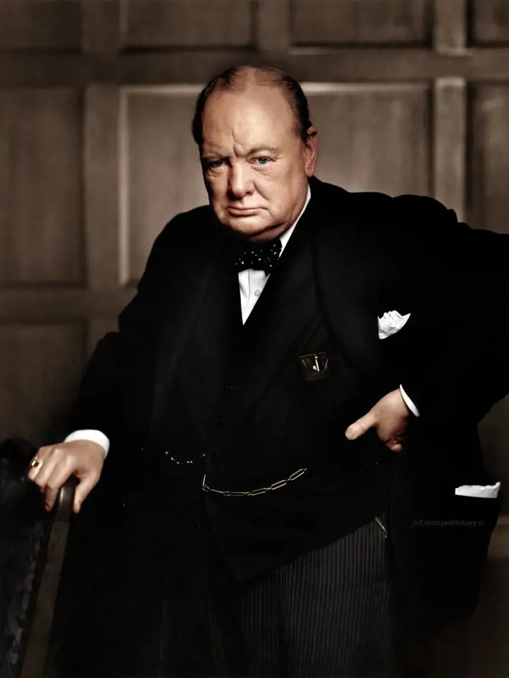 Winston Churchill: „Nudím se z toho všeho.“