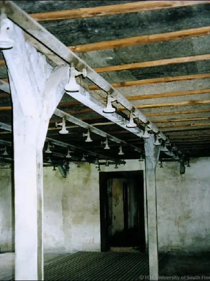 Plynová komora v táboře Majdanek