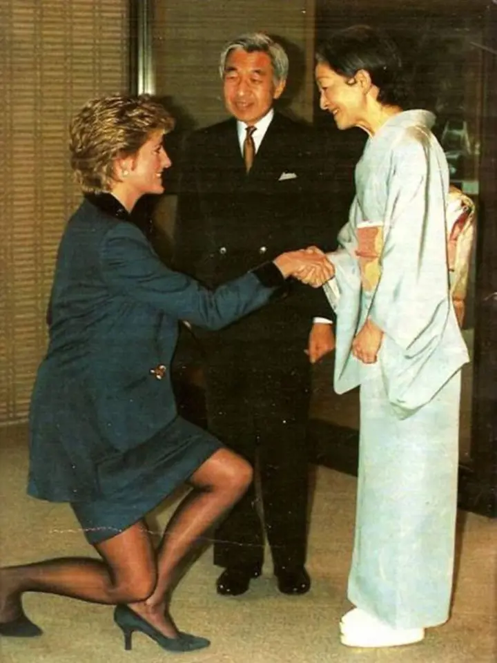 Císařský pár při setkání s princeznou Dianou