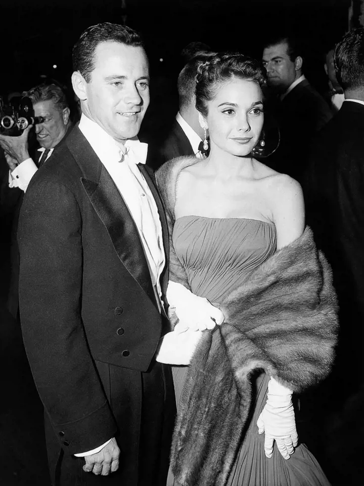 Jack se s Felicií Farr objevil poprvé na veřejnosti v roce 1957. Vzali se o pět let později. 