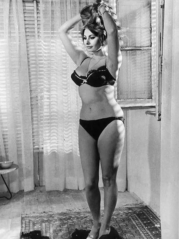 Sophia Loren, 1969