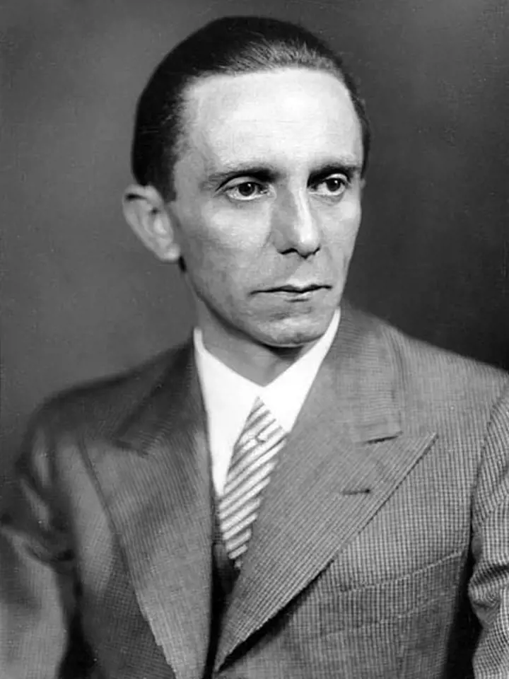 Nikdo neví, čím Josef Goebbels Baarovou uhranul.