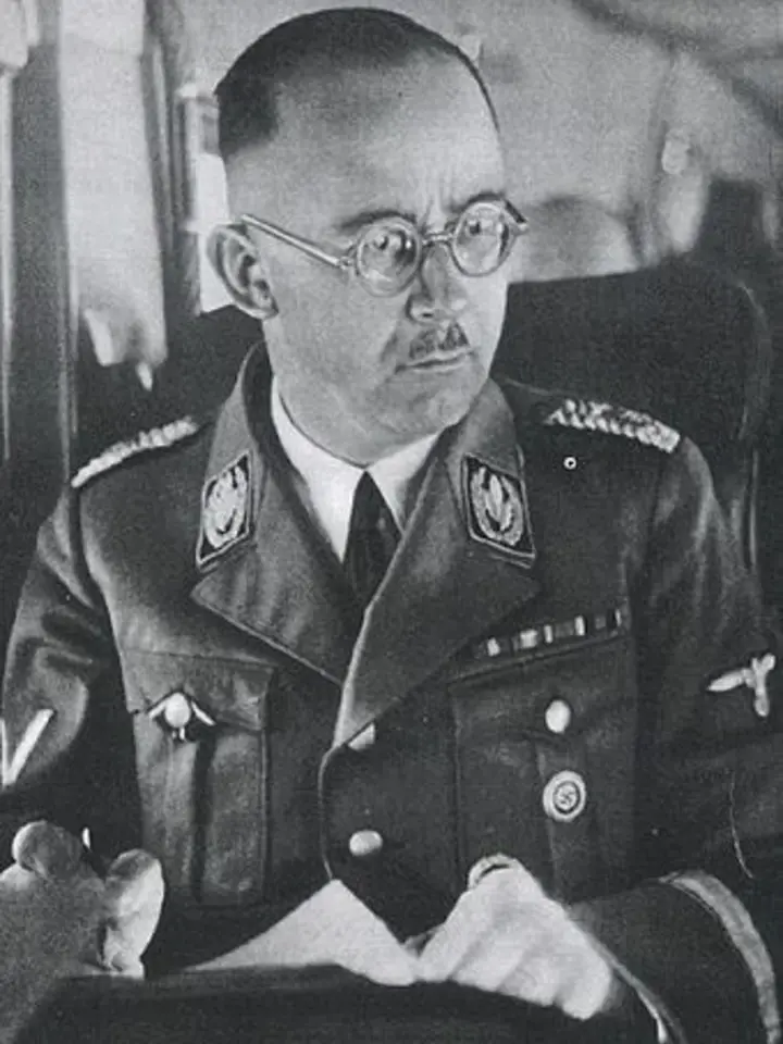 S nápadem zřídit v koncentračních táborech nevěstince přišel šéf SS Heinrich Himmler