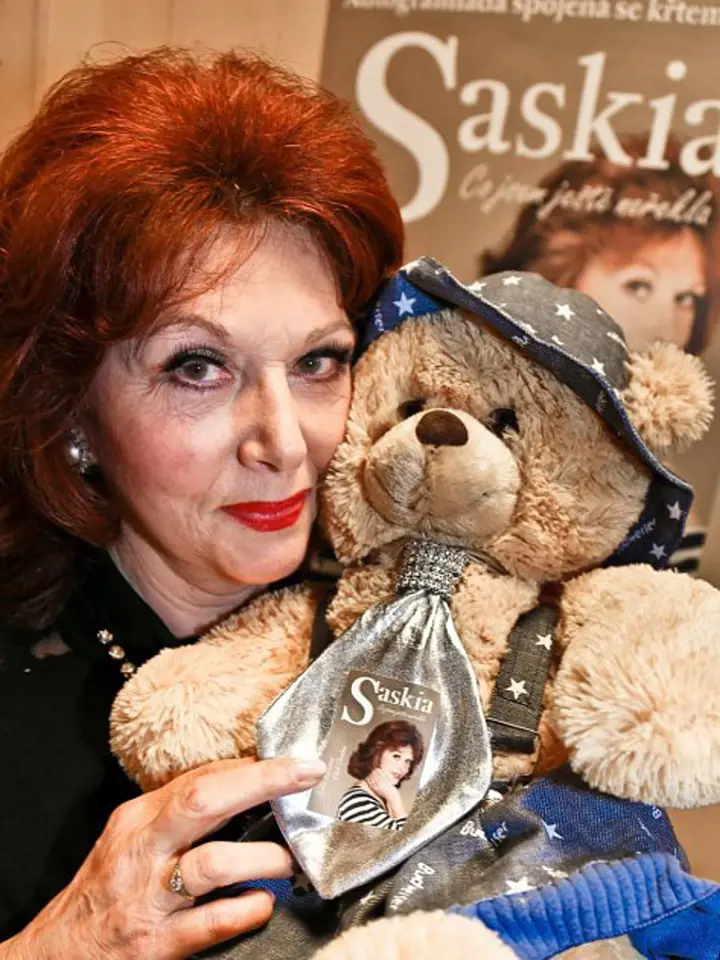 Saskia Burešová je nedílnou součástí televizního vysílání již po desítky let.