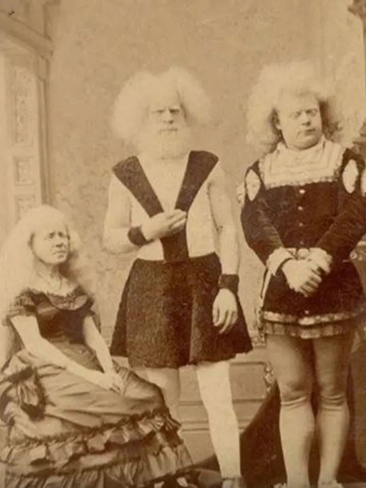 Rodina albínů.