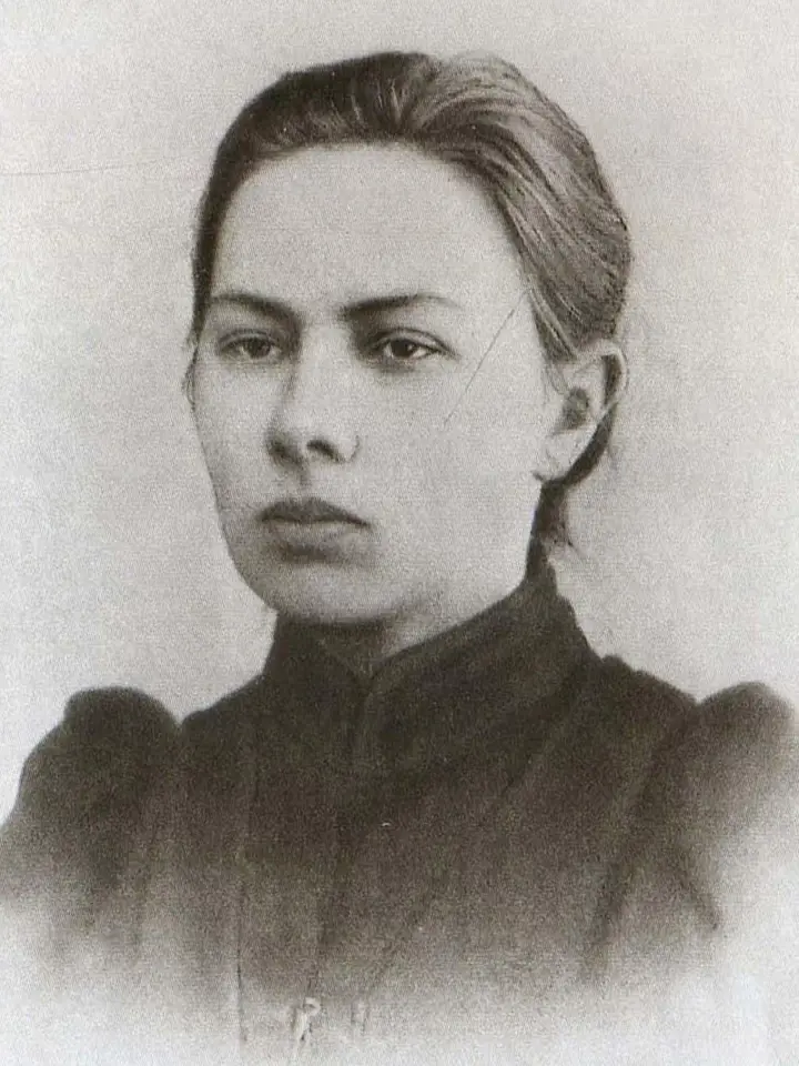Naděžda Krupská Leninovi tolerovala i nevěru.