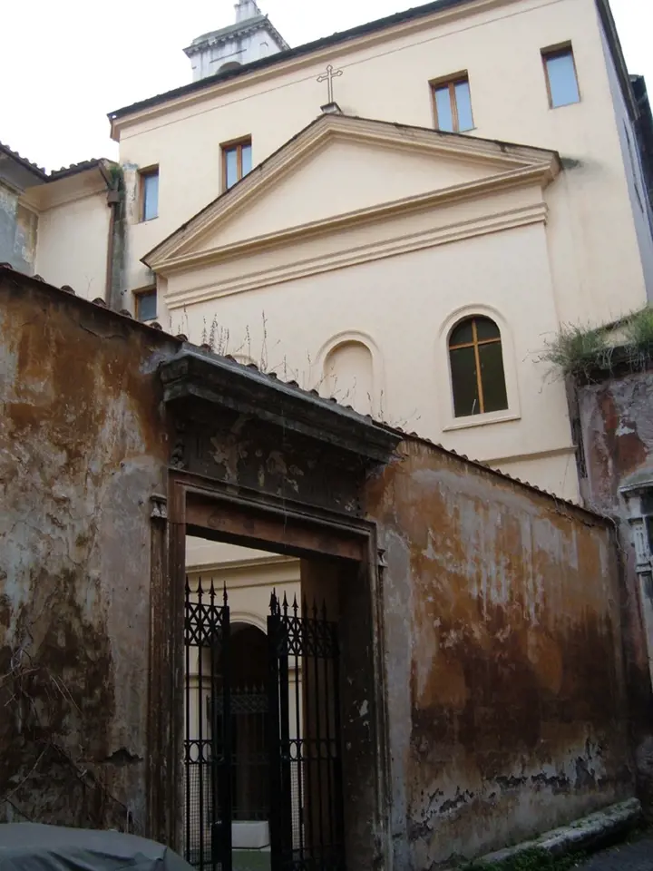 Kostel Sant'Ambrogio v Římě