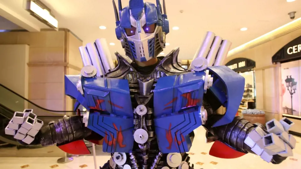 Transformers slaví úspěch i v navázaném hračkářském a zábavním průmyslu