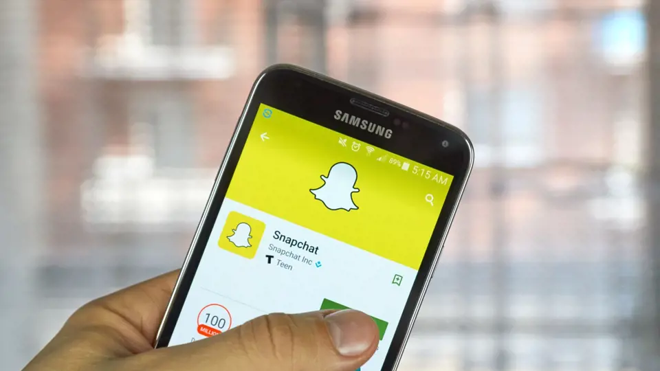 Snapchat se nachází na pomyslném vrcholu, cesta ale vede dolů
