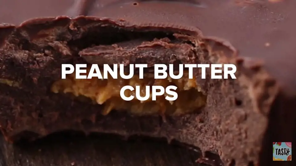 6 skvělých nepečených dezertů: Čokoládové košíčky s arašídovým máslem