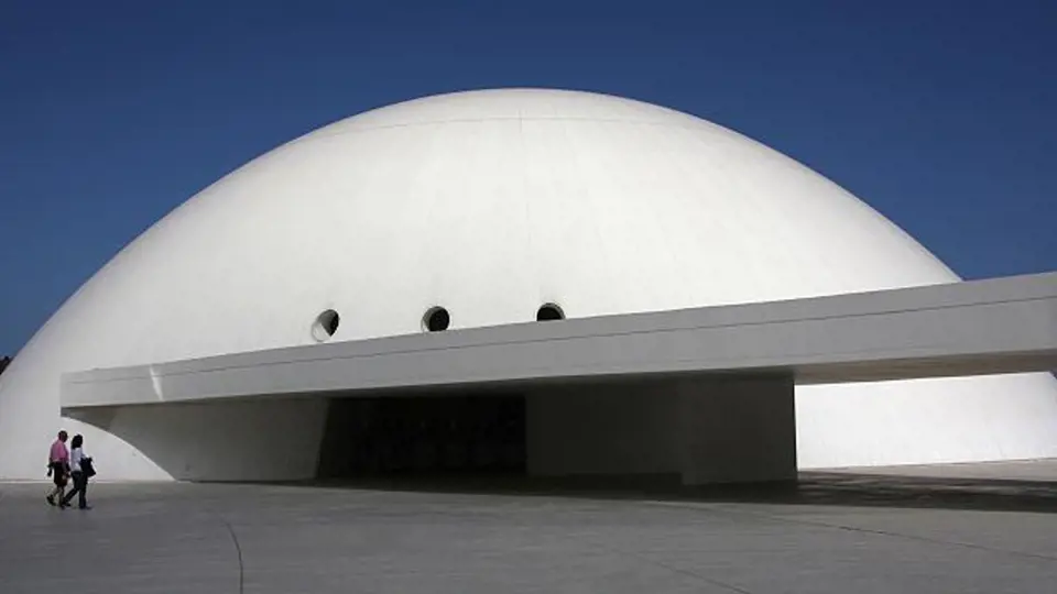 Mezinárodní kulturní centrum Oscar Niemeyer International Cultural Centre ve španělském městě Avilés