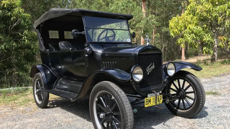Ford model T Touring z roku 1925