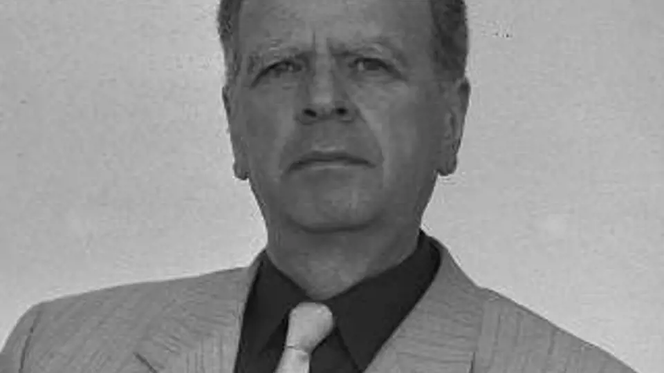 Milan Uhde v roce 1996 jako předseda Poslanecké sněmovny