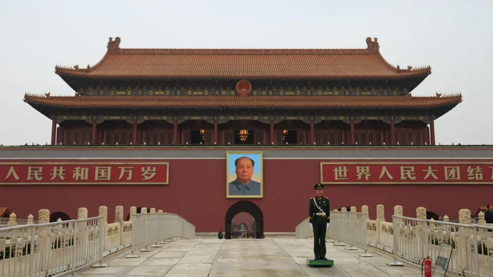 Mao Ce-tung v zemi potlačil náboženství a sám se stal jakýmsi polobohem.
